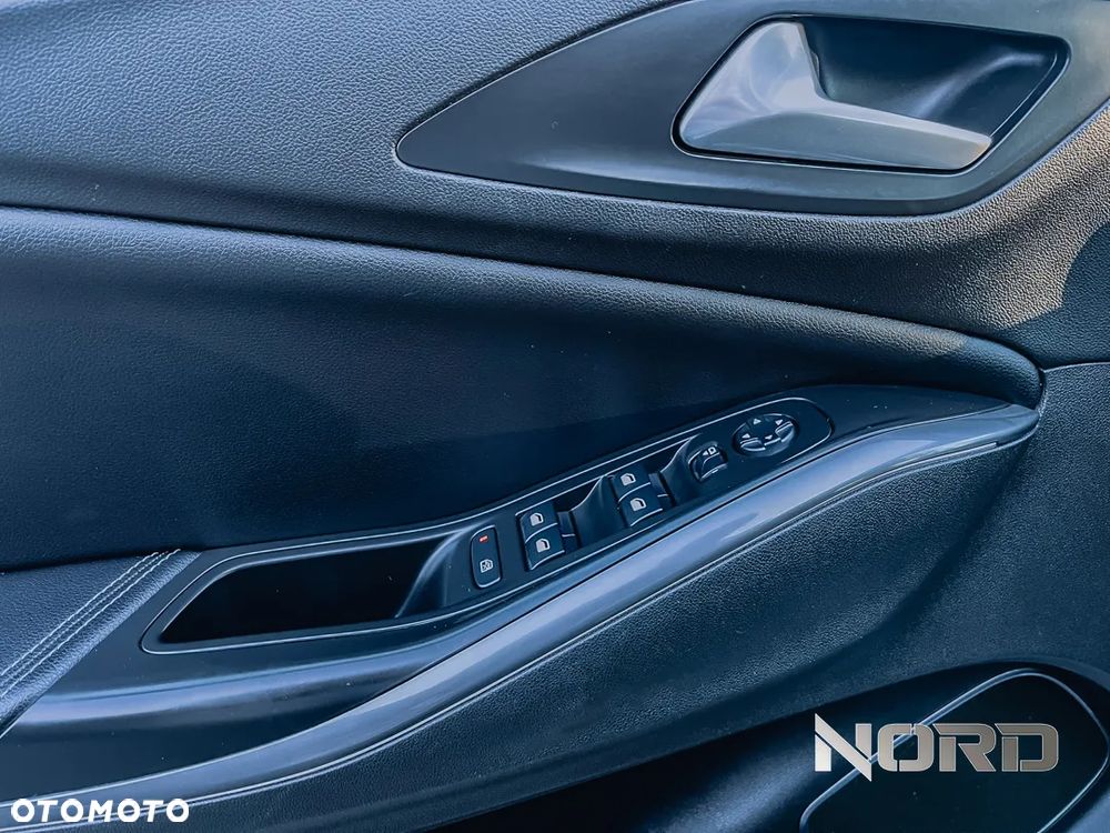 Opel Grandland X 1.6 D Start/Stop Automatik Ultimate - 21