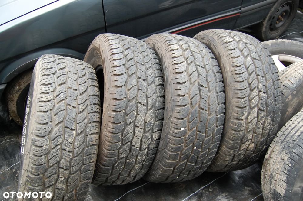 Opony Cooper Discoverer AT/3 265/70 R16