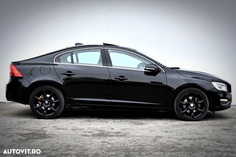 Volvo S60 T5 AWD Momentum - 10