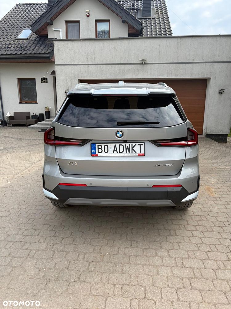 BMW X1 - 10