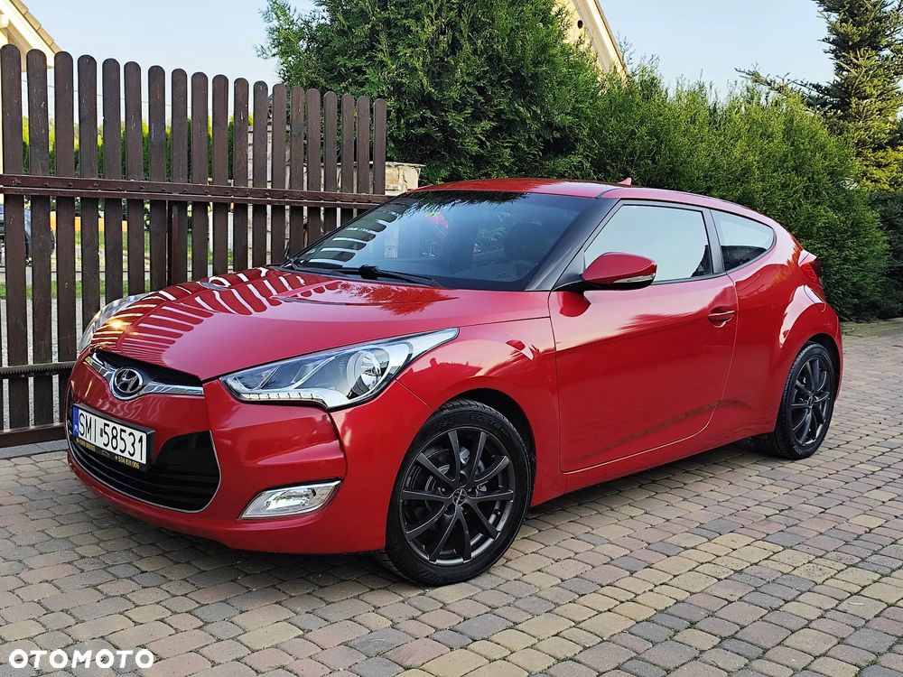 Hyundai Veloster 1.6 Style - 17