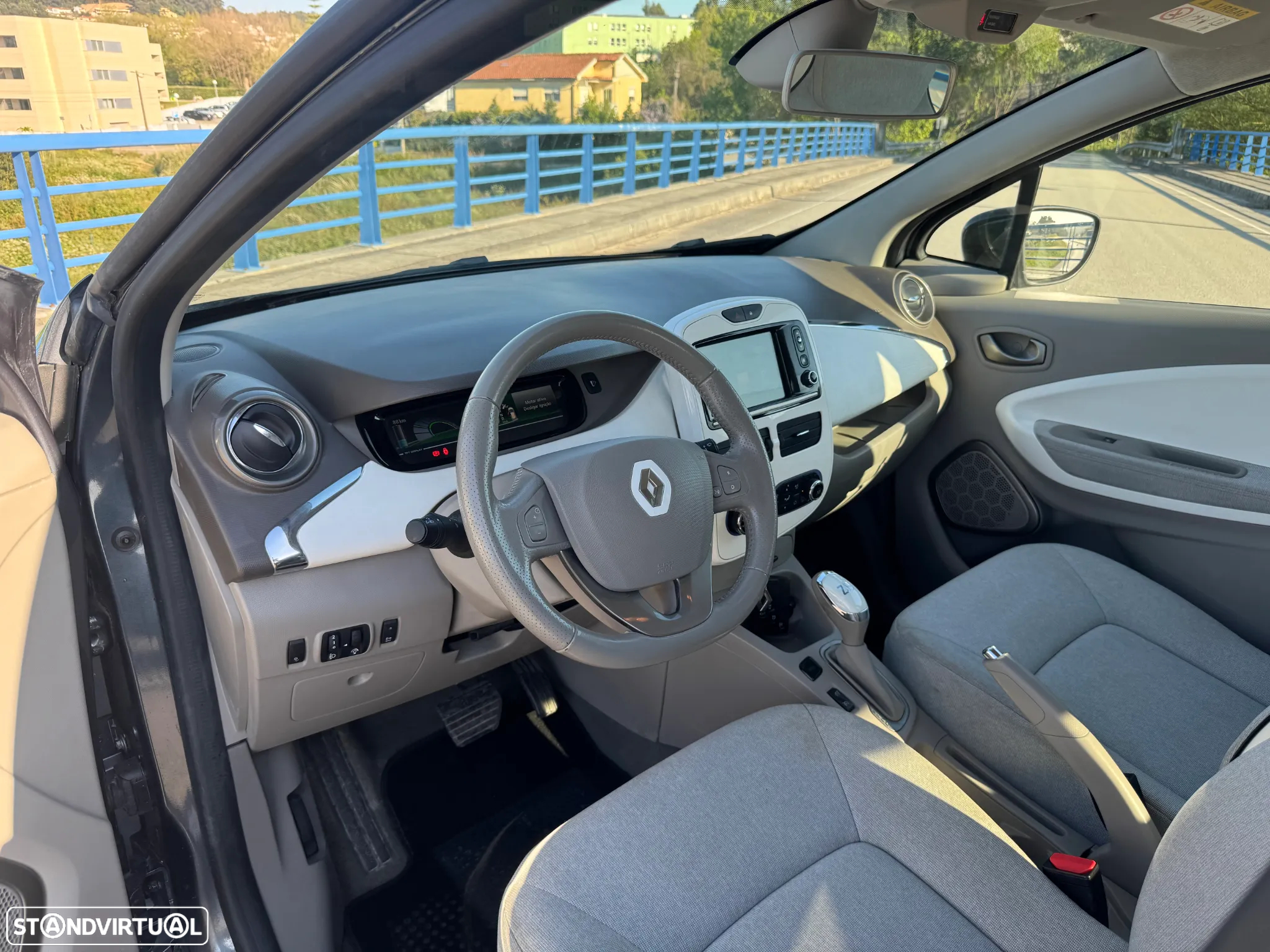 Renault Zoe (c/ Bateria) Life 40 - 10