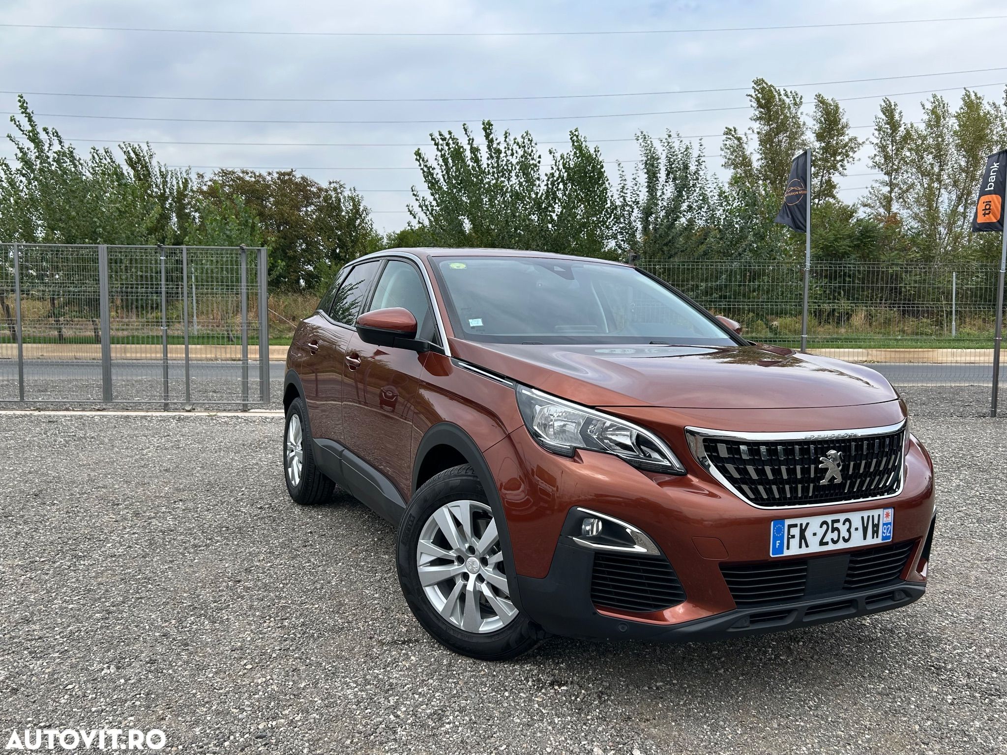 Peugeot 3008 BlueHDi 130 Stop & Start EAT8 Active Business-Paket - 1