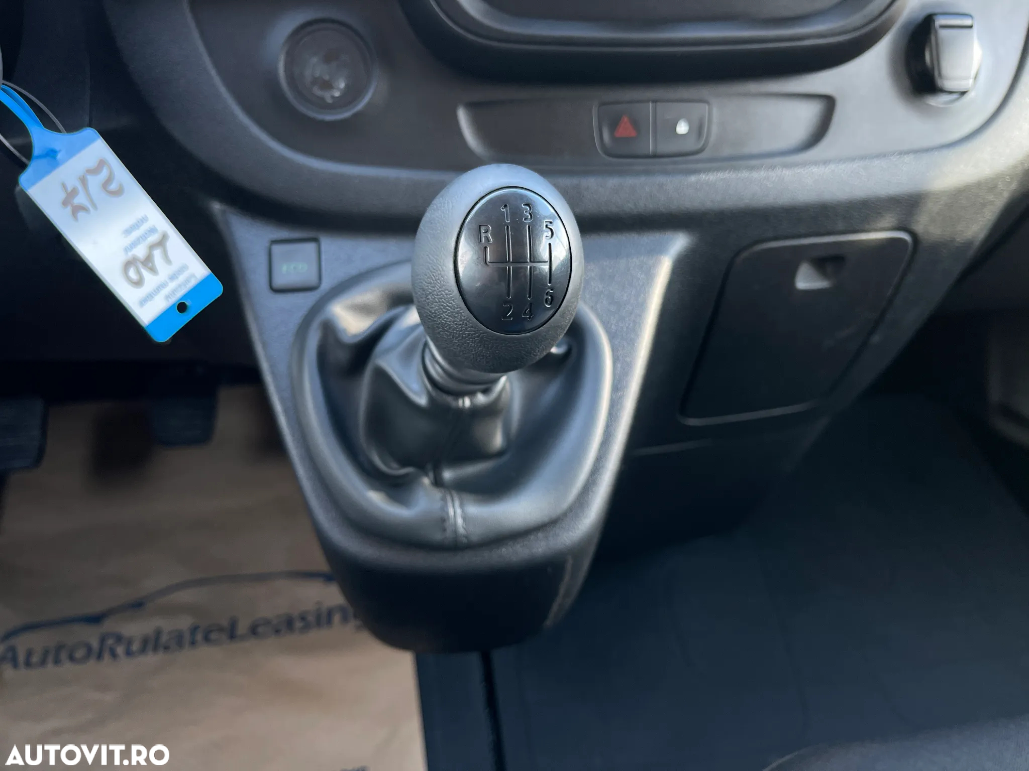 Renault Trafic Combi L2H1 1.6 dCi TT 125 7+1 Expression - 20