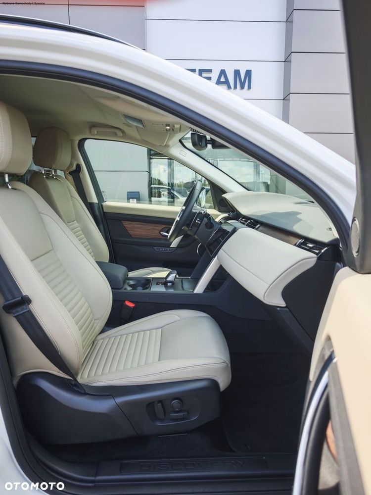 Land Rover Discovery Sport - 18