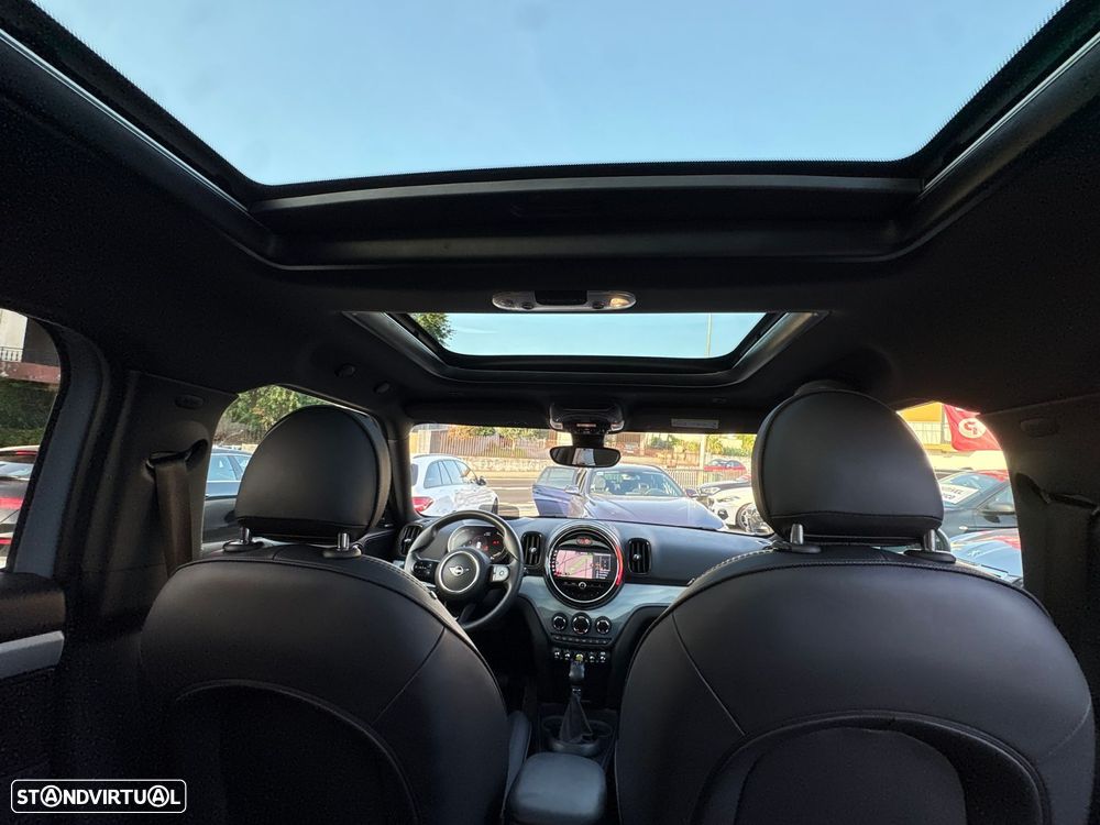 MINI Countryman Cooper SE Premium P. Untamed Edition Auto - 23