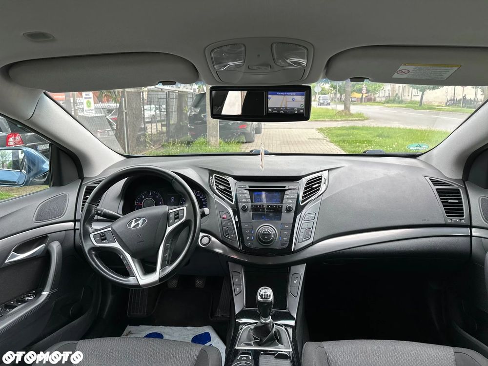 Hyundai i40 i40cw 1.7 CRDi Fifa World Cup Edition - 18