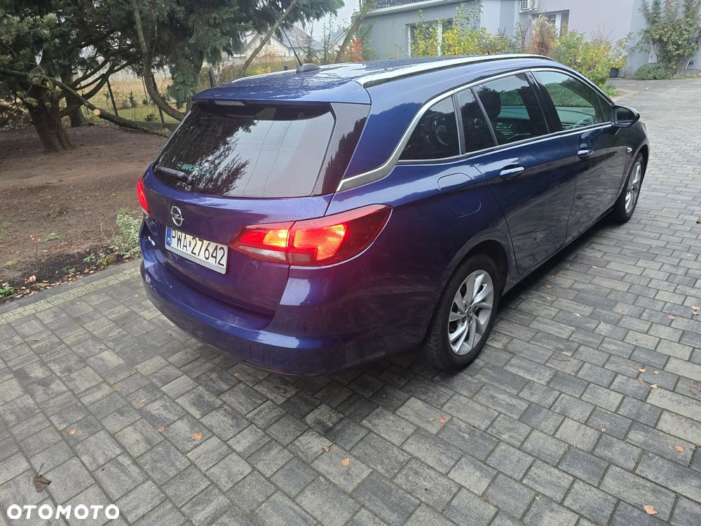 Opel Astra - 4