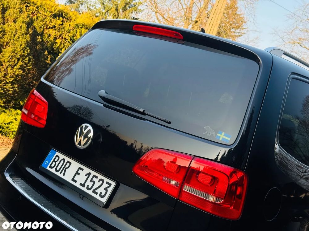 Volkswagen Touran 2.0 TDI DPF Highline Perfectline - 22