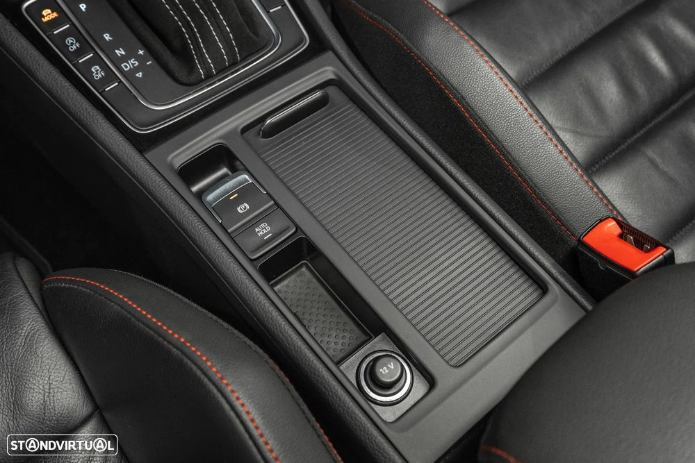 VW Golf 2.0 TSi GTi DSG Performance - 17
