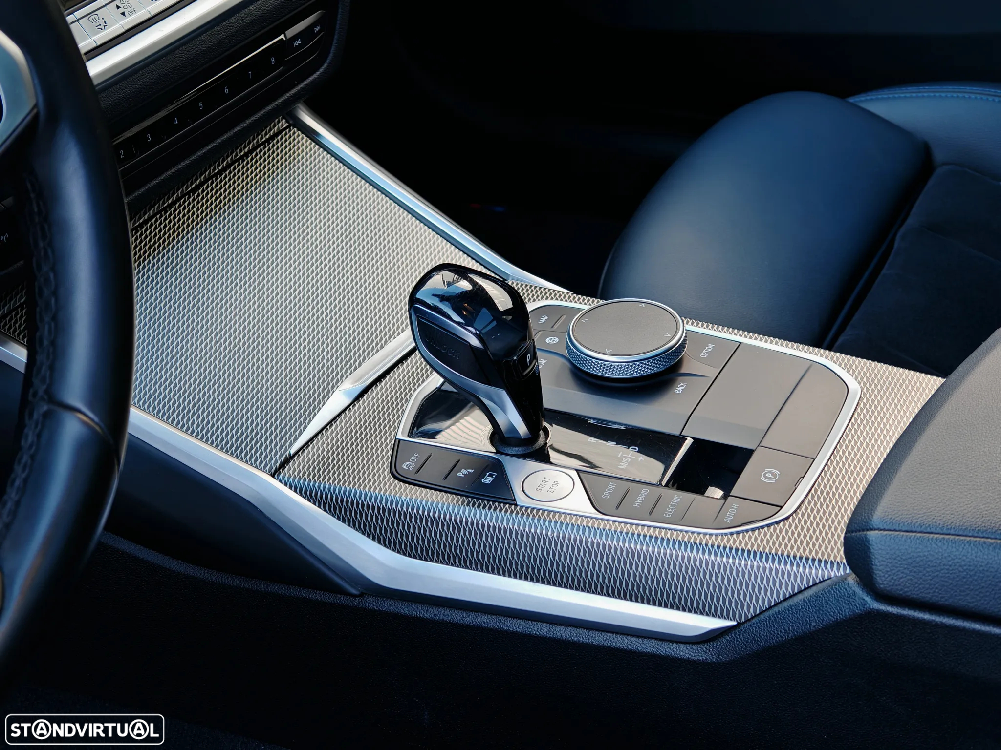 BMW 330 e Touring Pack M Auto - 14