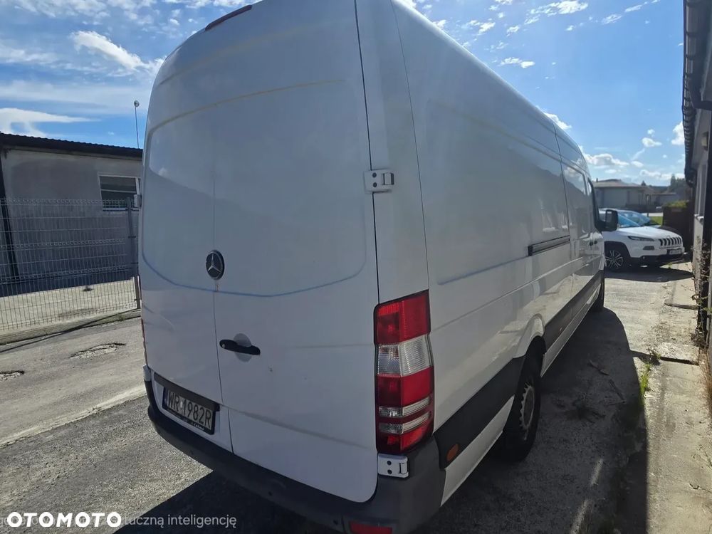 Mercedes-Benz Sprinter - 5