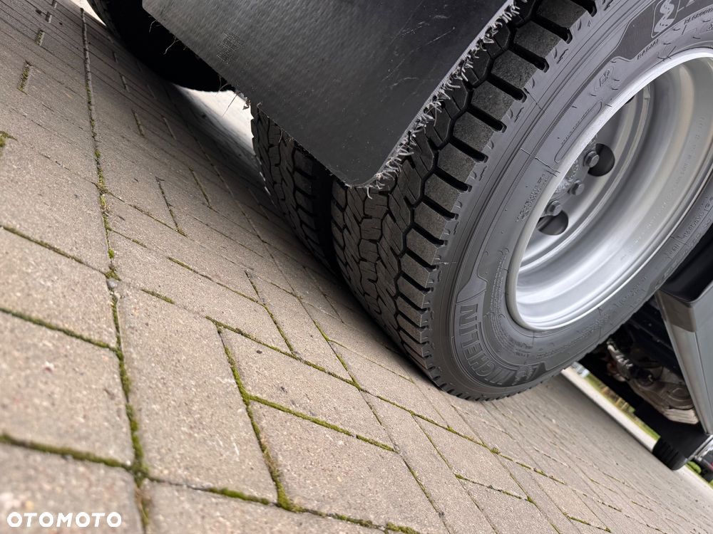 Mercedes-Benz ATEGO - 36