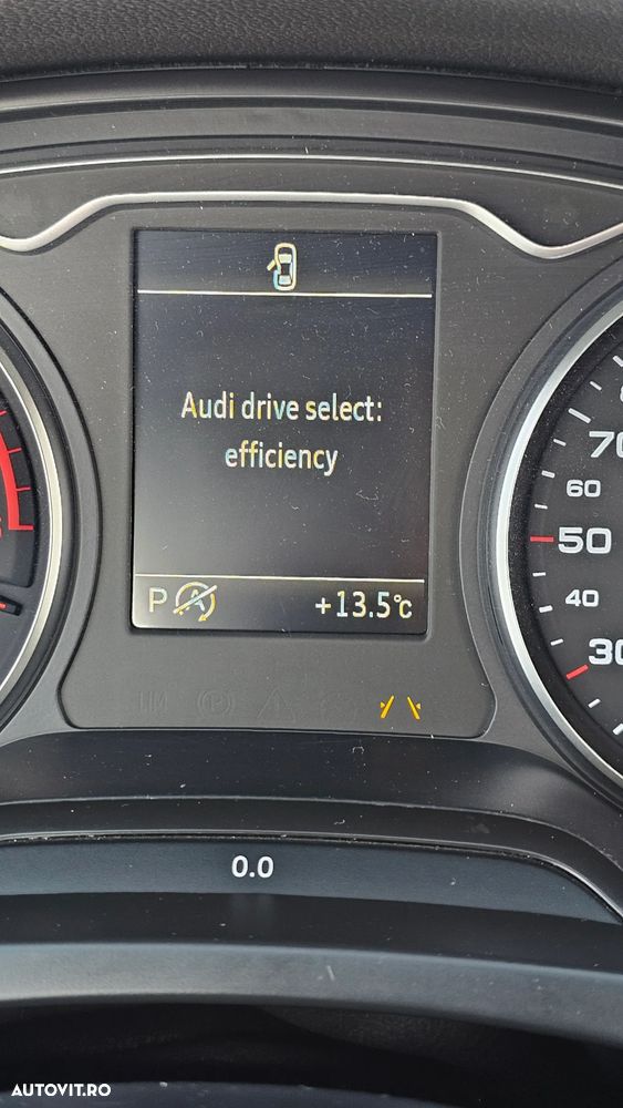 Audi A3 2.0 TDI Sportback S tronic S line Sportpaket - 23