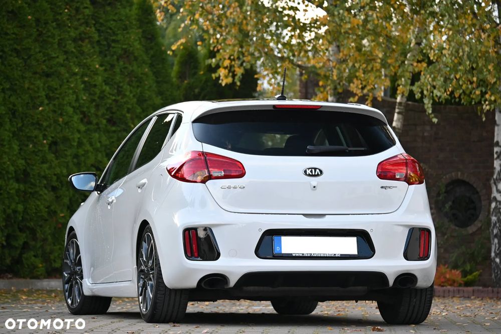 Kia Ceed Cee'd 1.6 T-GDI GT - 14