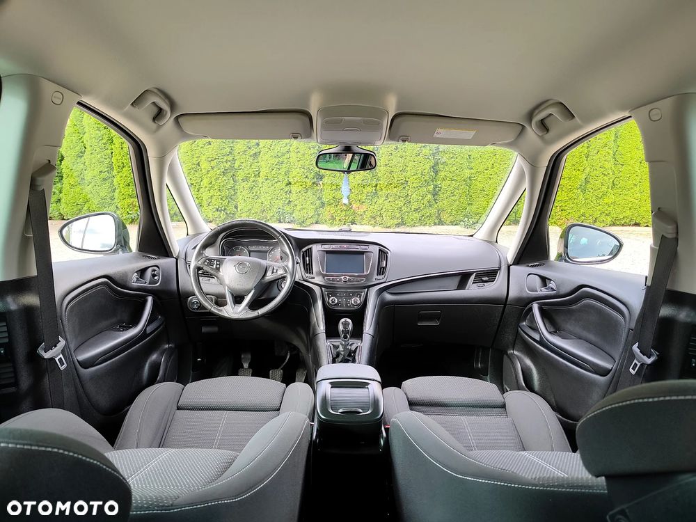 Opel Zafira 2.0 D (CDTI ecoFLEX) Start/Stop Innovation - 27