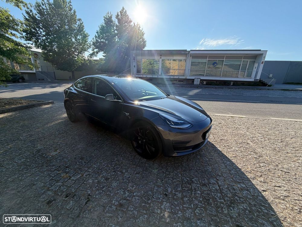 Tesla Model 3 Long Range AWD Dual Motor — fotografia 5