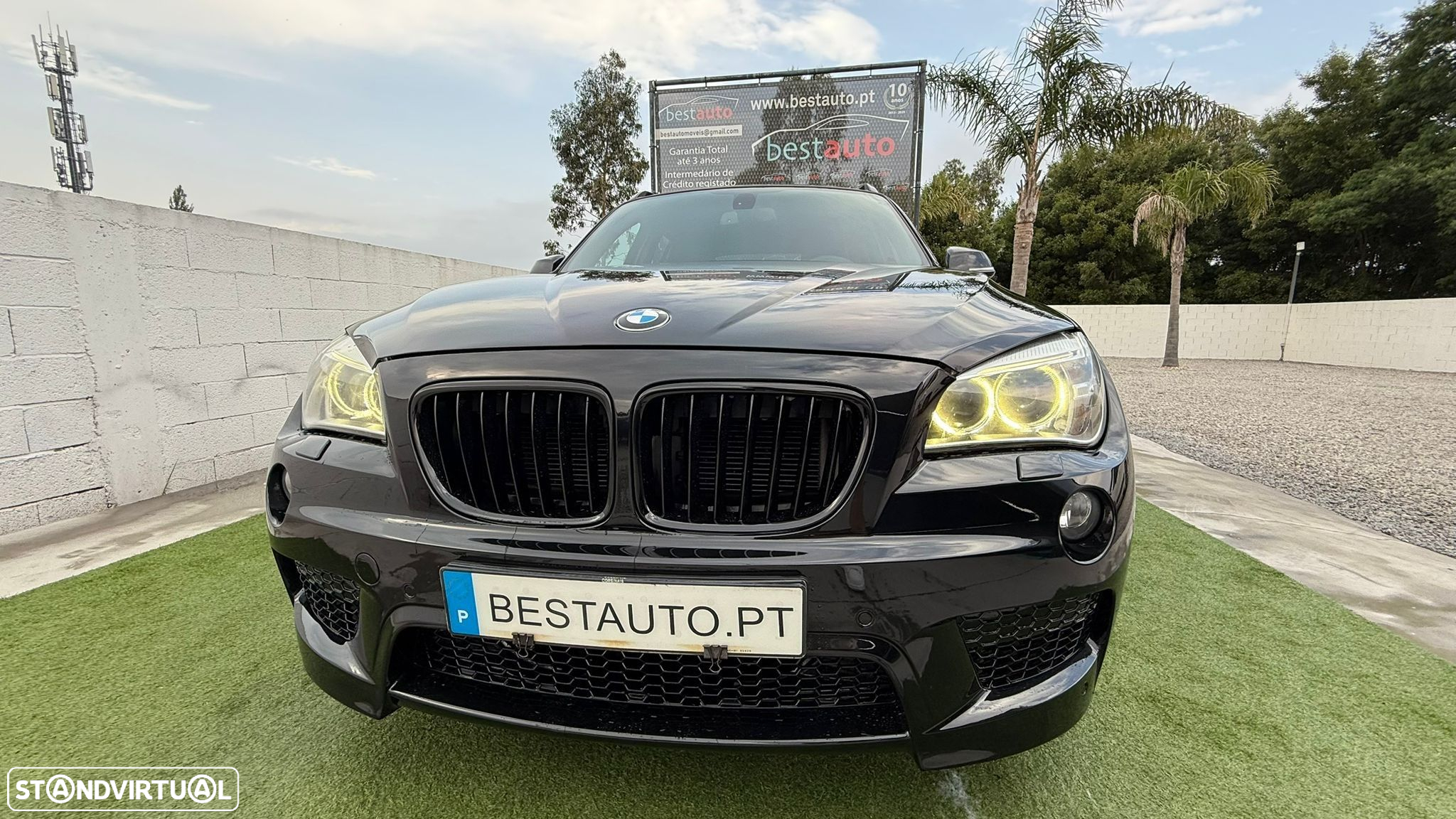 BMW X1 18 d sDrive Auto Pack M - 12