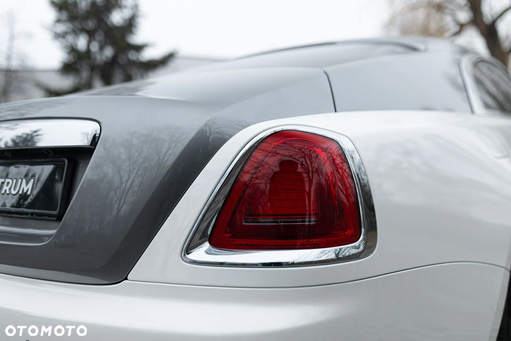 Rolls-Royce Wraith Standard - 14