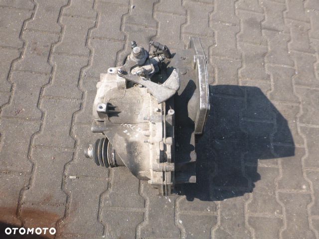MANUALNA SKRZYNIA BIEGÓW SAAB II 9-3 F40 1.9 TiD - 1