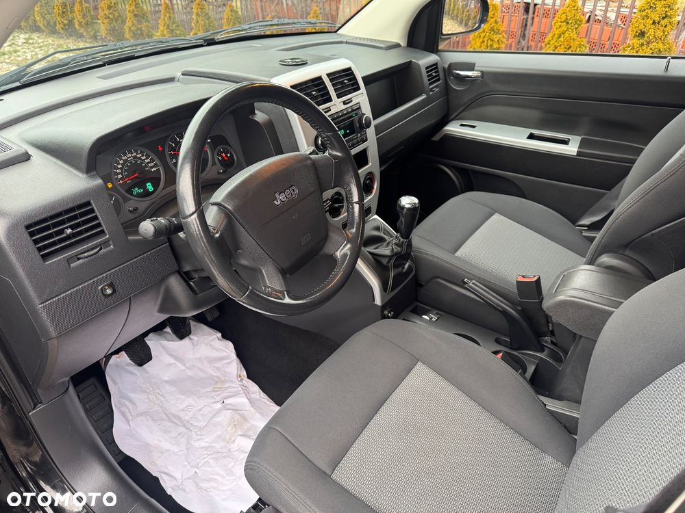 Jeep Compass 2.4I 4x4 Sport - 20