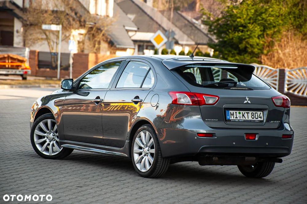 Mitsubishi Lancer 1.8 CVT Intense - 2