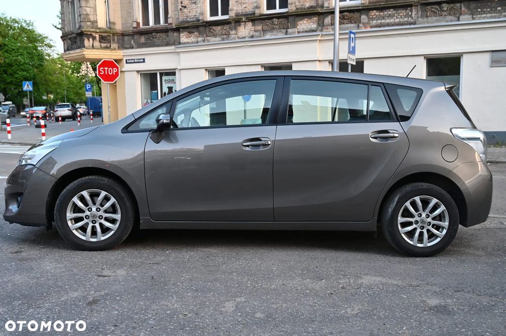 Toyota Verso 1.6 Active EU6 - 3