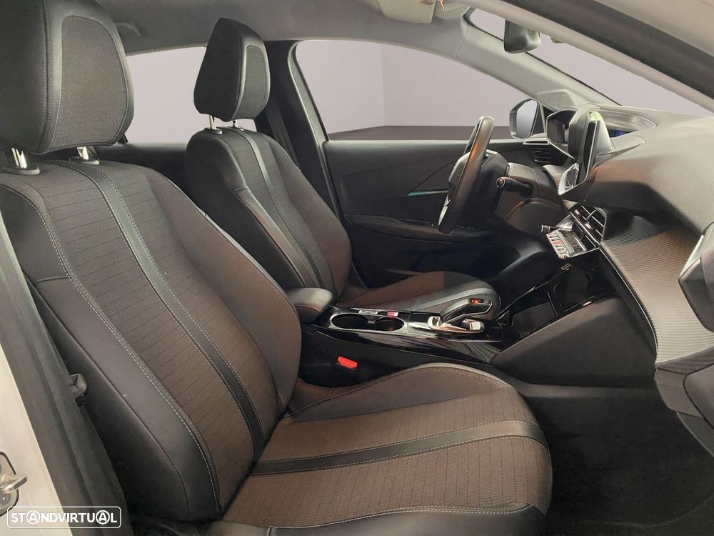 Peugeot e-208 50 kWh Allure Pack - 18