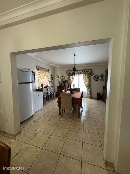 Moradia T4+1 para Venda – Entroncamento - Grande imagem: 4/11