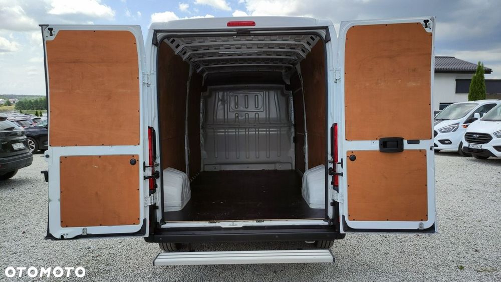 Opel Movano - 8