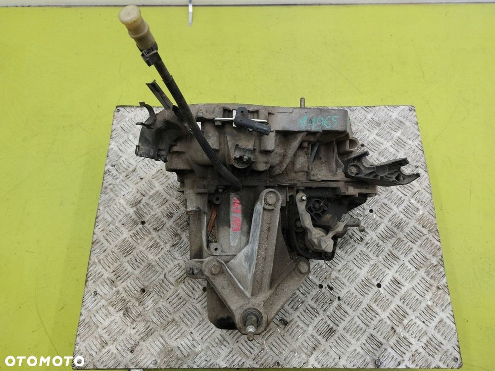 Skrzynia biegów Manualna Renault Modus 2004-2012 1,5 DCI 820021 CEJR5 - 7