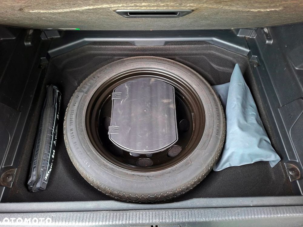 Peugeot 3008 1.6 PureTech GPF GT Line S&S EAT8 - 26