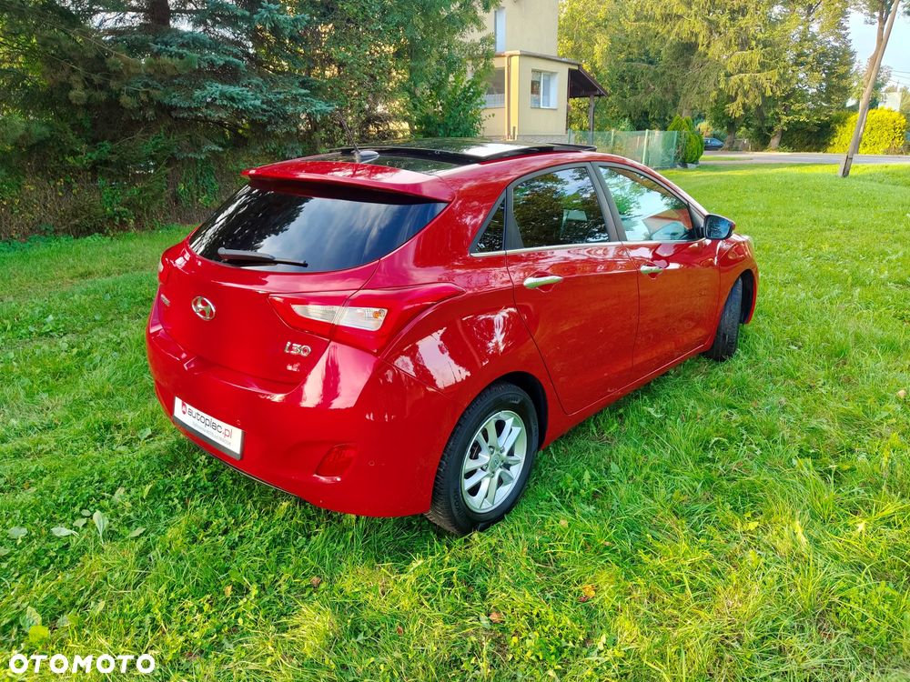 Hyundai i30 1.6 CRDi Premium - 11