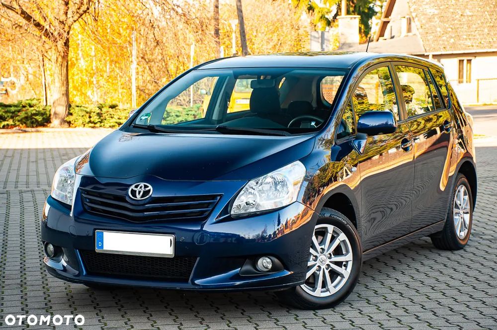 Toyota Verso 1.8 5-Sitzer Executive - 11
