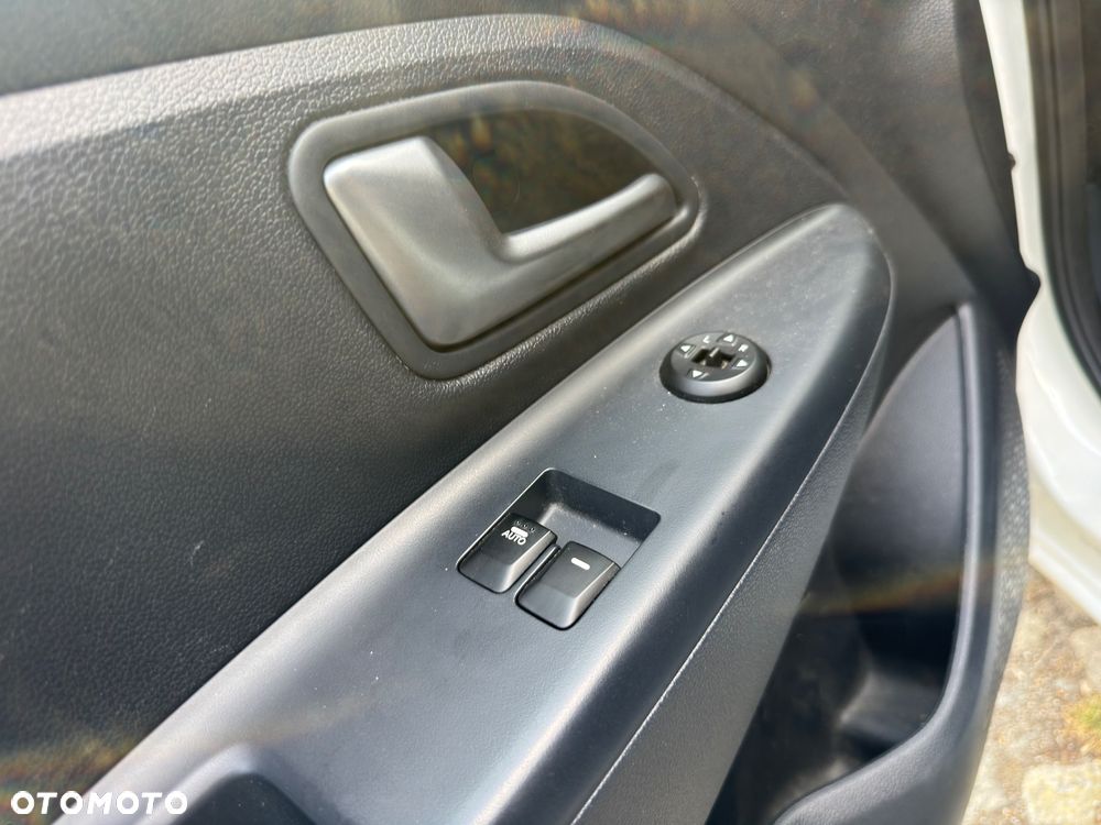 Kia Rio 1.2 Attract - 7
