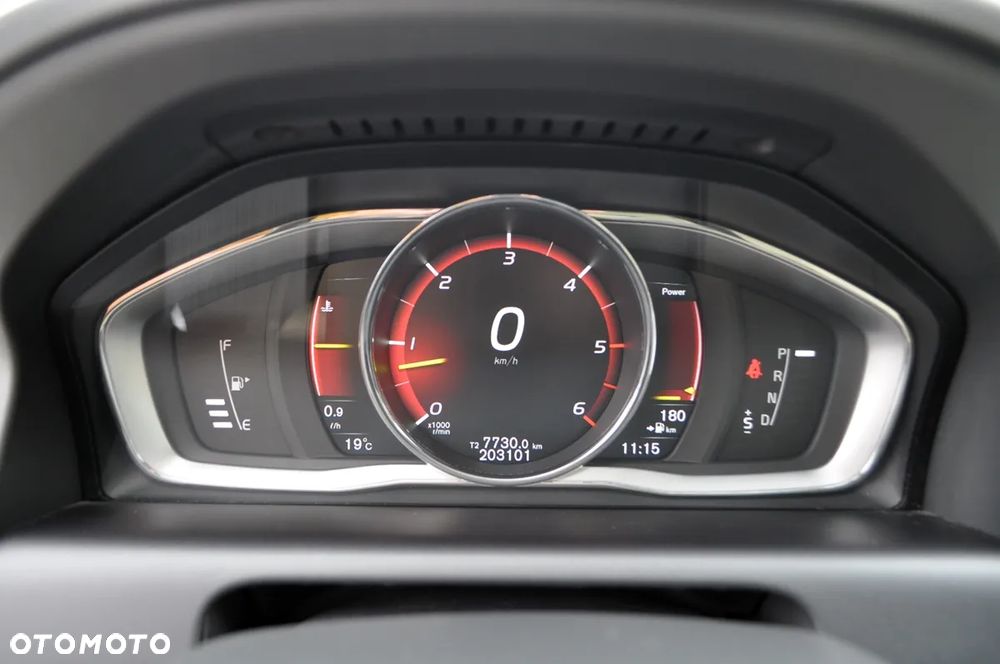 Volvo XC 60 D4 AWD Summum - 23