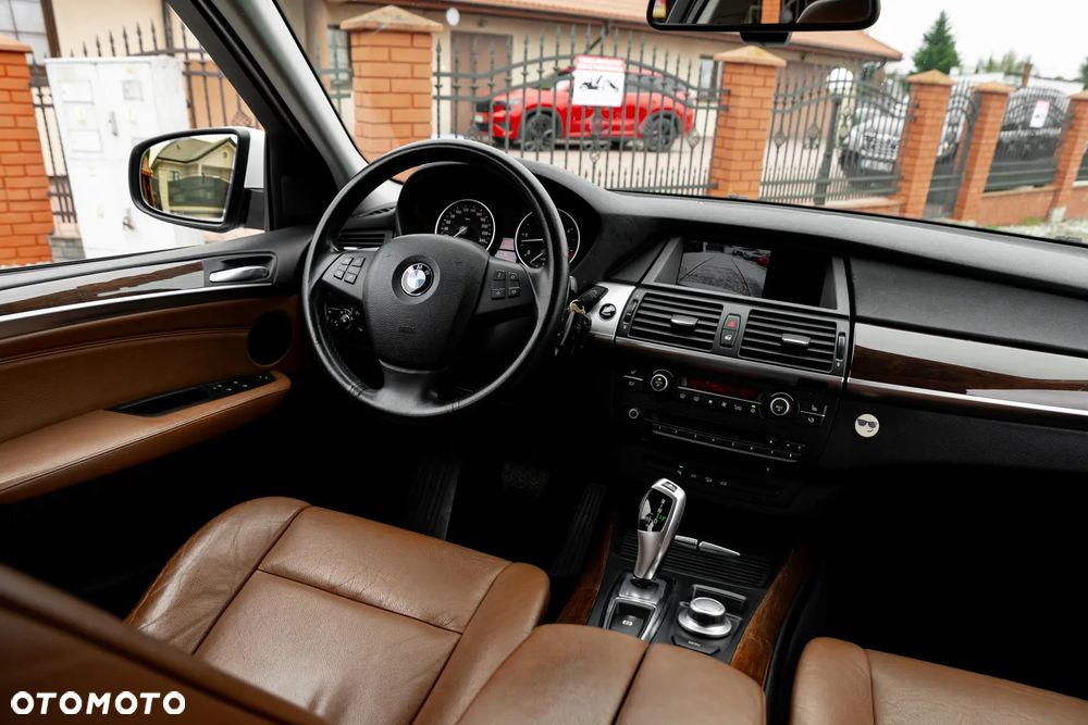 BMW X5 xDrive30d - 25