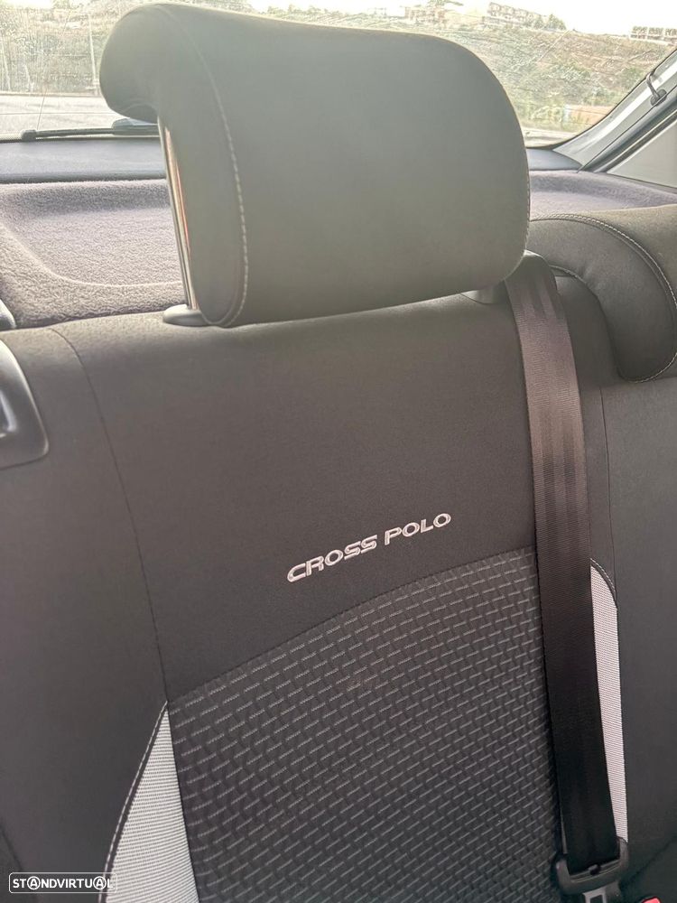 VW CrossPolo 1.4 TDi - 14