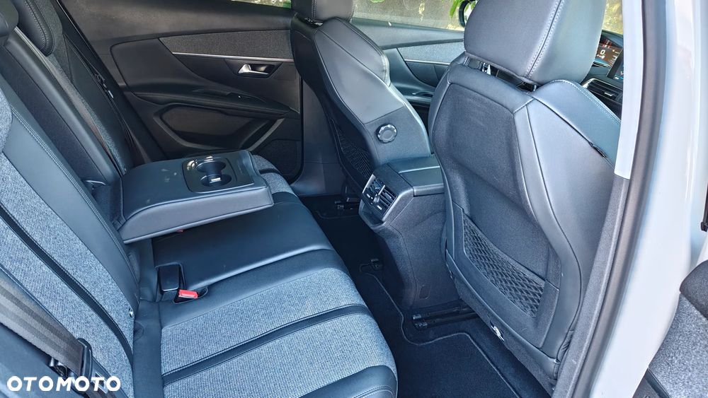 Peugeot 3008 1.5 BlueHDi GT Pack S&S EAT8 - 12