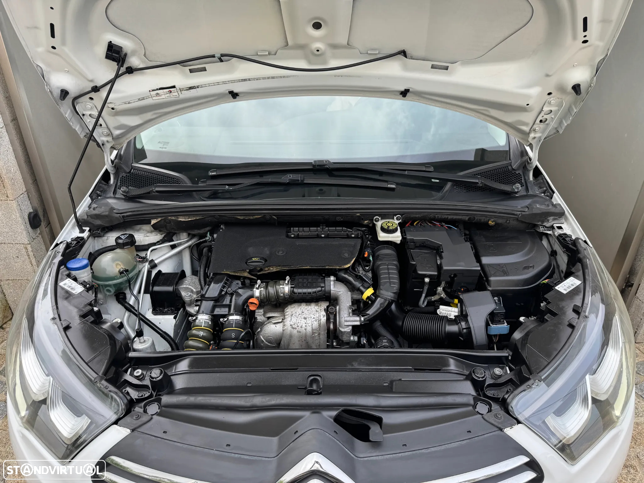 Citroën C4 1.6 BlueHDi Live - 12