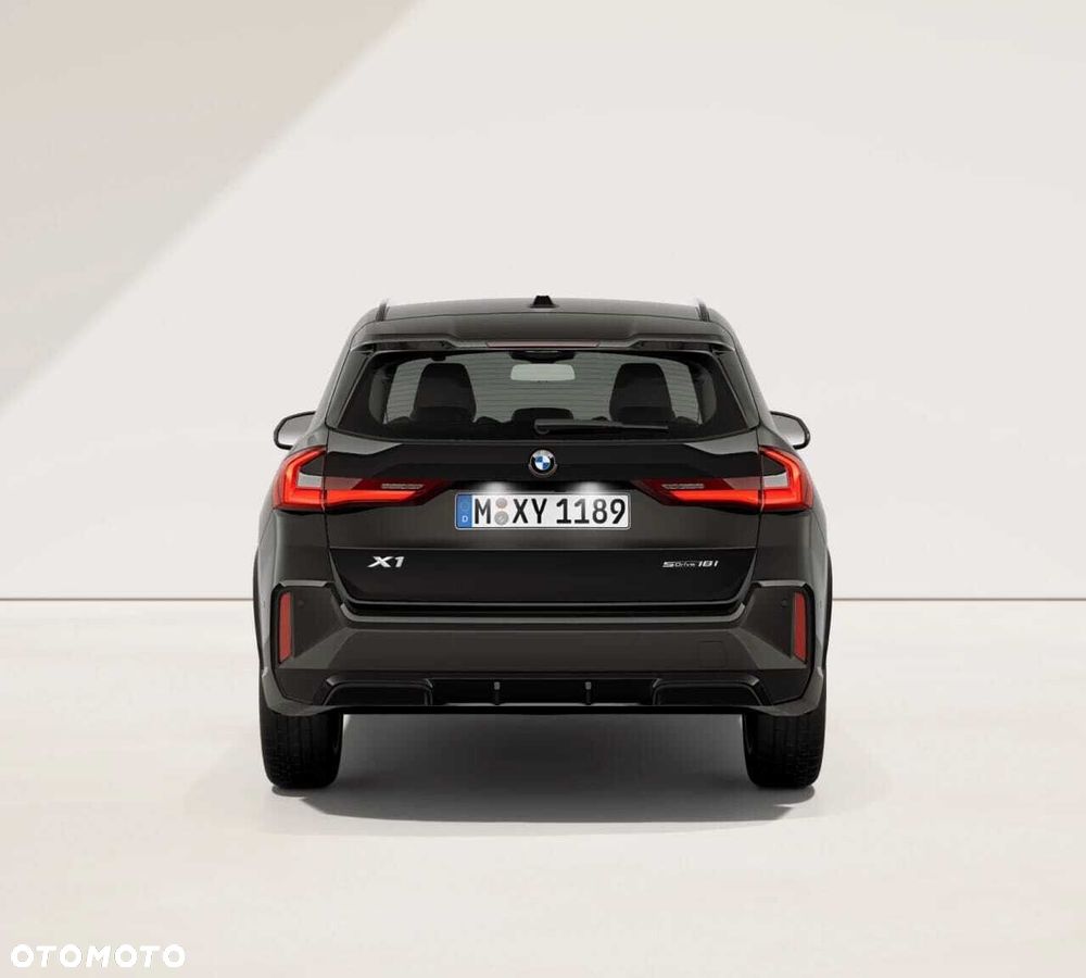 BMW X1 sDrive18i M Sport - 6