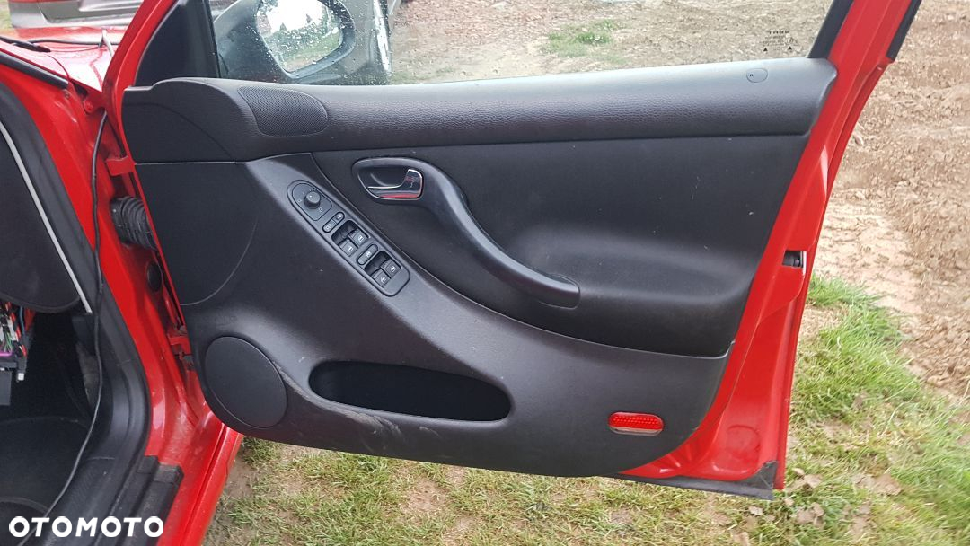 seat leon Top Sport LS3H dostepne inne kolory i wersje silnikowe - 5