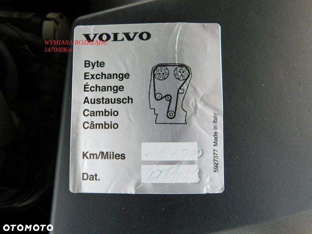 Volvo V60 D3 Momentum - 32