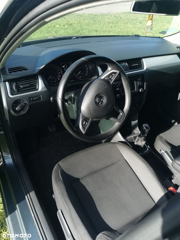 Skoda RAPID Spb 1.6 TDI DPF Ambition - 6