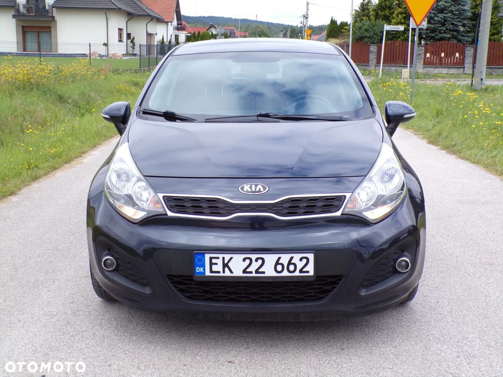 Kia Rio 1.2 Dream Team Edition - 12