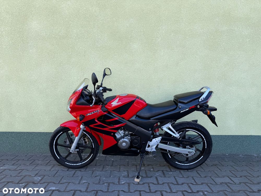 Honda CBR - 23