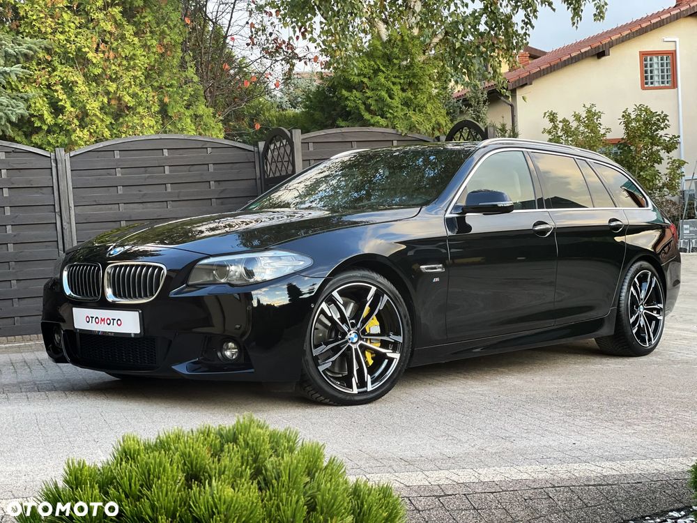 BMW Seria 5 525d Touring Sport-Aut - 33