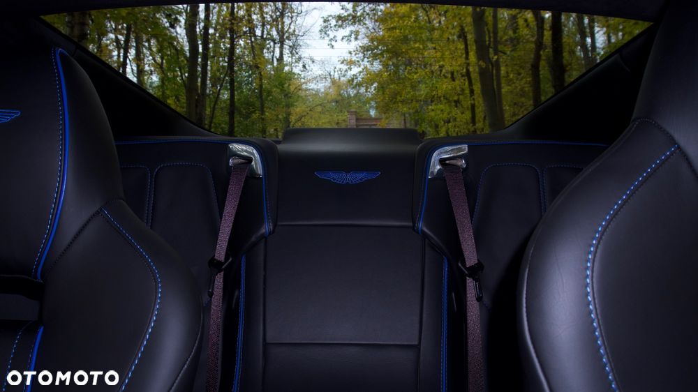 Aston Martin Virage - 29