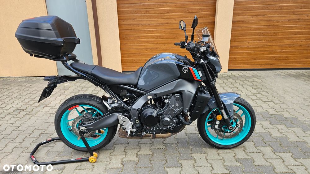 Yamaha MT - 7