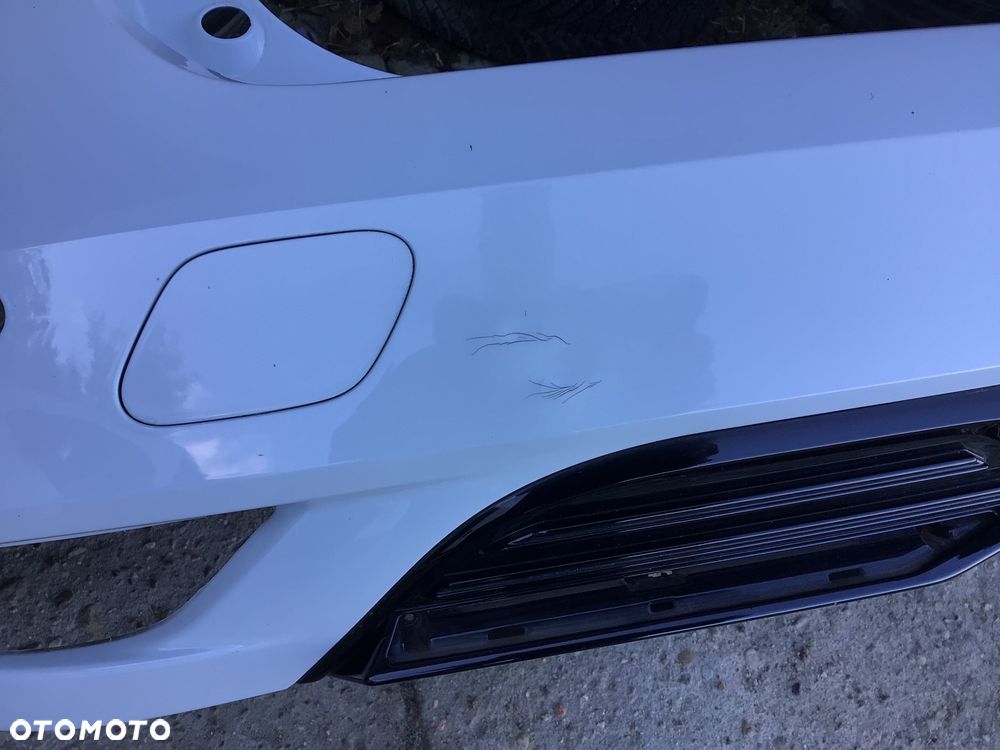 Zderzak tylny Renault Megane lV 4 Kombi Plug I E-Tech Lift - 3